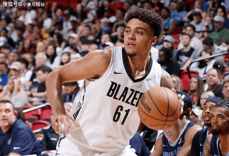 夏季联赛在开拓者的表现一塌糊涂，前夏威夷大学锋线将转战西甲？